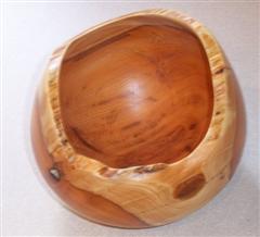 Yew bowl by Bill Burden